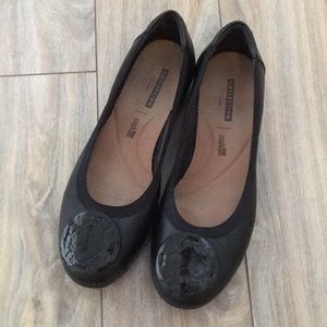 Clarks Shoes - Clarks flats Clarks Shoes - Clarks flats